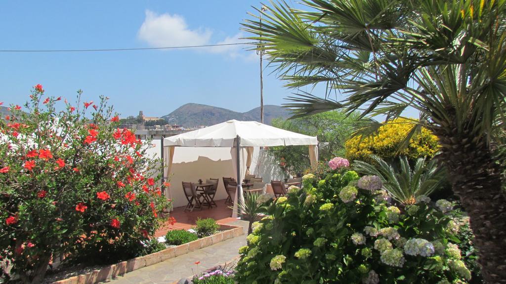 B&B Il Cappero Lipari  Extérieur photo